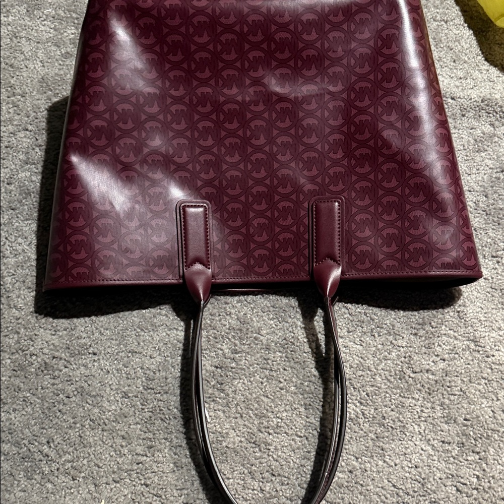 Michael Kors Maroon Logo-Print Tote - Picture 4 of 8